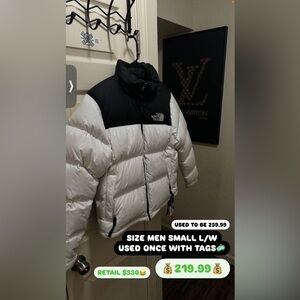 Men’s or women’s white  north face puffer